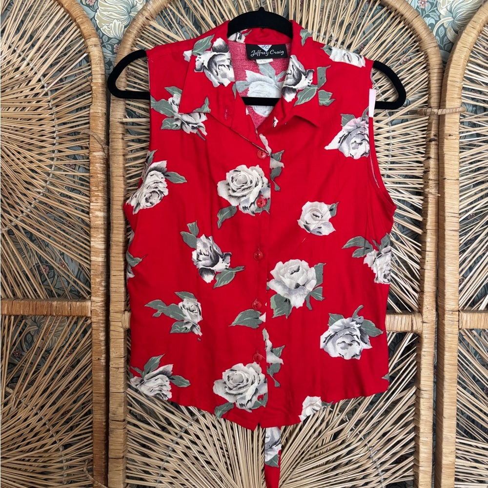 Vintage 1980s Red Floral Sleeveless Button-Up Top